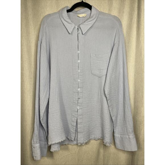 Altar'd State Tops - Altar’d State - Women’s Dusty Blue Soft Texured Button-up Blouse - Size Large